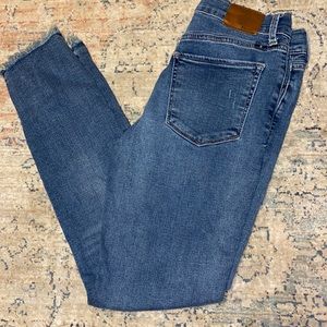 Lucky Brand Brooke style legging jeans 2/26